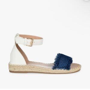 NWOT Journee Collection White and Navy Espadrille Sandals